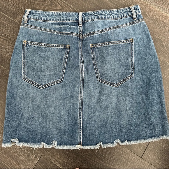 Dynamite skirt - Picture 2 of 3